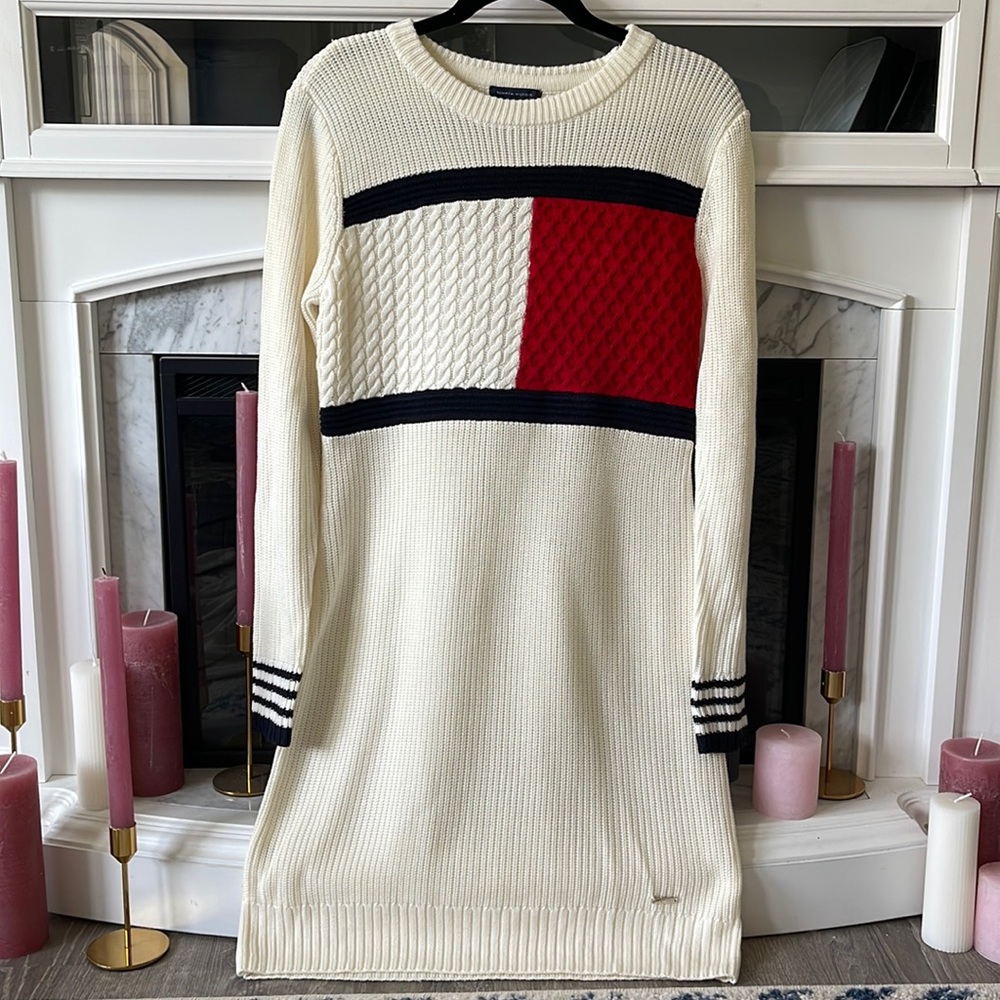 Tommy Hilfiger knit sweater dress
